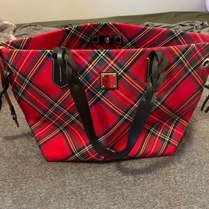 Dooney & Bourke Large Cloth Tartan Shopper/Totc